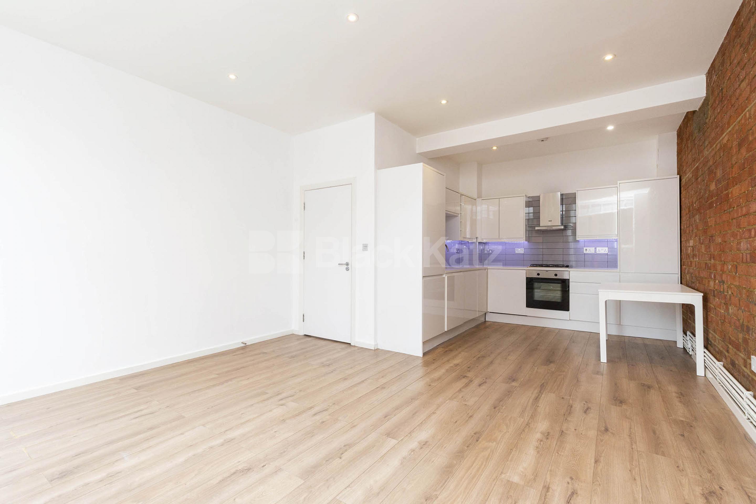 Within a warehouse conversion a modern and leek 1 bedroom apartment Ability Plaza - Kingsland Road, Dalston E8